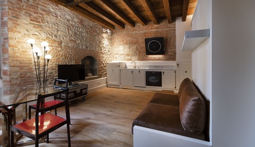 Superior Studio, Kitchen, City View