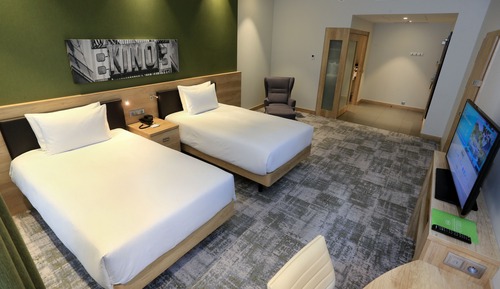 Family Room, 1 Queen Bed, View (Connecting Rooms)