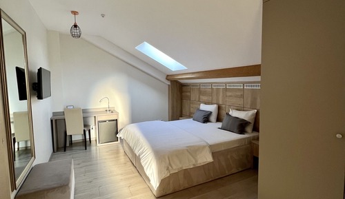 Economy Double Room