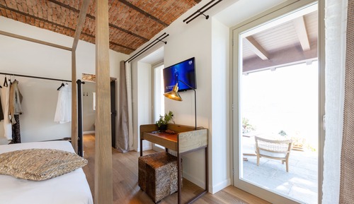 Double Room (Rustico Patio)