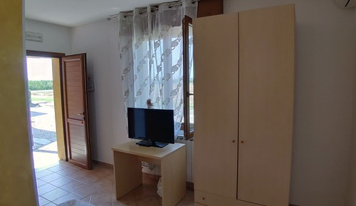 Double or Twin Room (4)