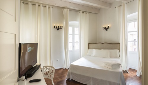 Deluxe Double Room, City View
