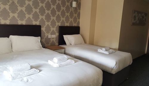 Deluxe Triple Room, Multiple Beds