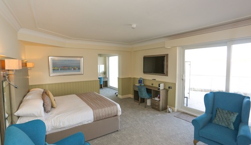 Executive Suite, Lake View