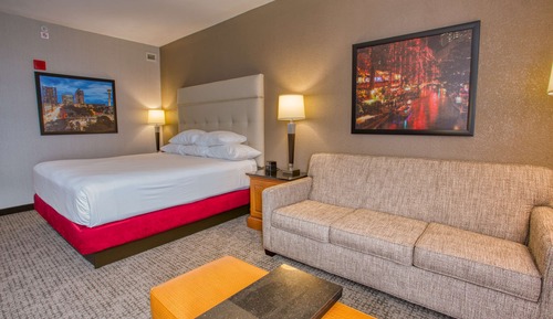 Deluxe Room, 1 King Bed with Sofa bed, Refrigerator & Microwave (Upper Floor)