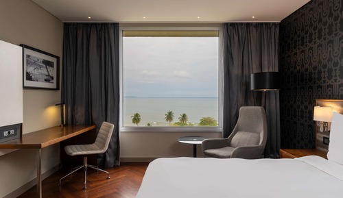 Executive Room (Lounge Access)