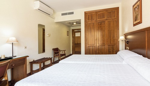Economy Double Room
