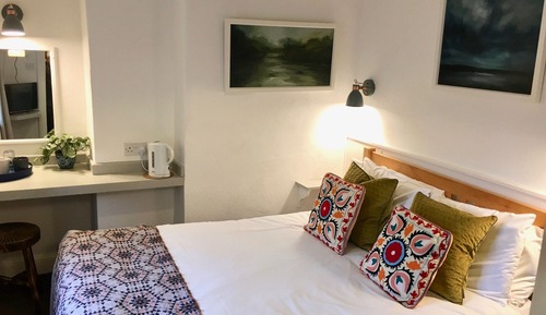 Economy Double Room, Ensuite