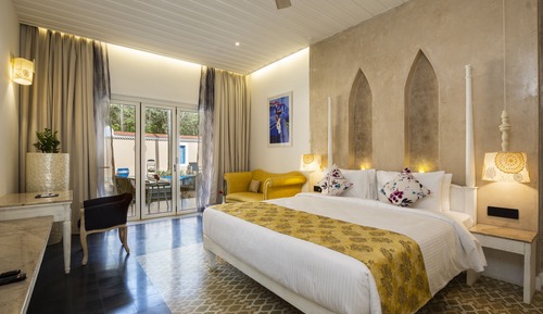 King Room Pool View