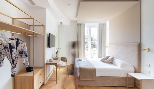 Superior Triple Room, 1 King Bed