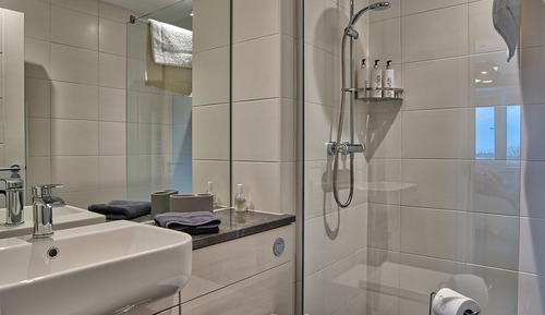 Double or Twin Room, Ensuite