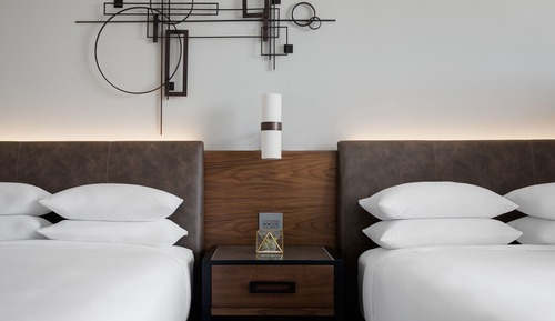 Room, 2 Queen Beds (Mobility/Hearing Accessible, Tub)