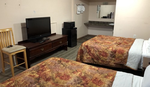 Double Room, 2 Queen Beds