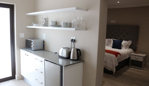 Arum King Suite