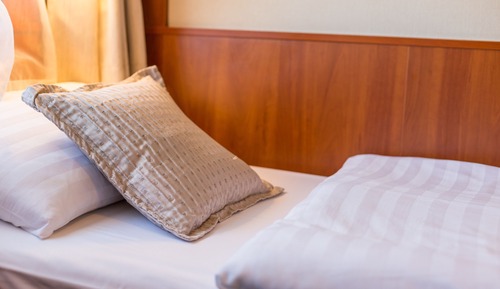 Standard Cabin, 1 Twin Bed, River View