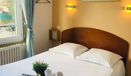 Standard Double Room, City View