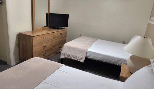 Luxury Suite, Multiple Beds, Kitchen (Type 8)