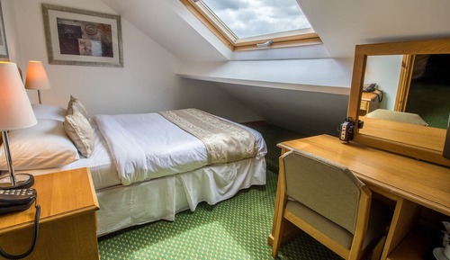 Family Suite (Molineux Suite)