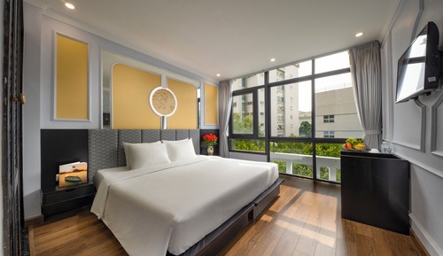 Connecting Room With City View