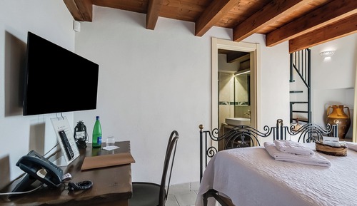 Family Room, 1 Bedroom (Masseria Antoglia Pesco Superior Room)