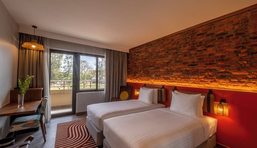 Standard Twin Room, Balcony, Courtyard View