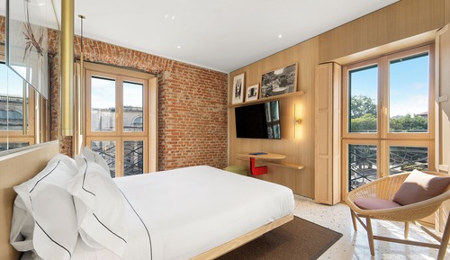 Comfort Double Room, City View