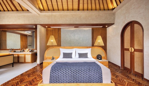 One Bedroom Villa with Private Pool & Jacuzzi