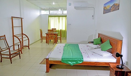 Standard Double Room, Balcony, Garden View