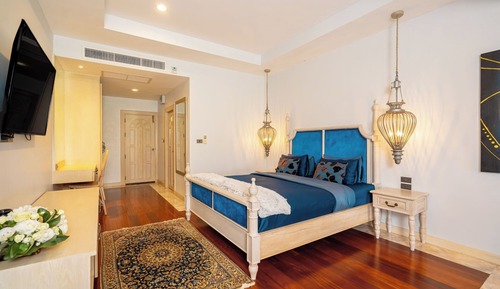 Honeymoon Suite Seaview