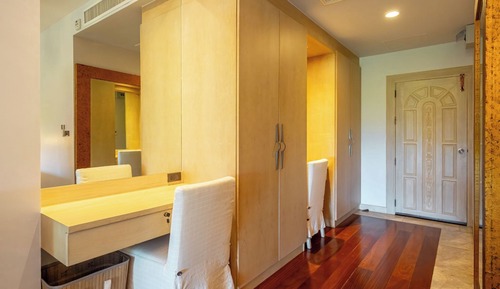 Deluxe Twin Suite with Seaview