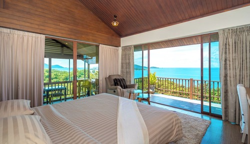 Bella King Suite with Seaview