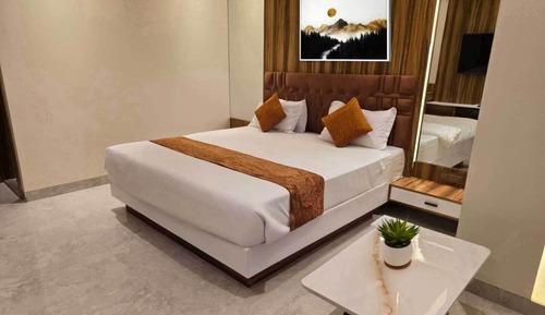 Premium Room, City View