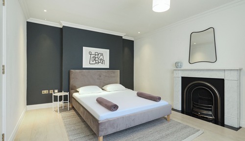Premium Apartment