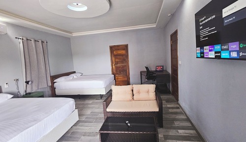 Executive Suite, Resort View