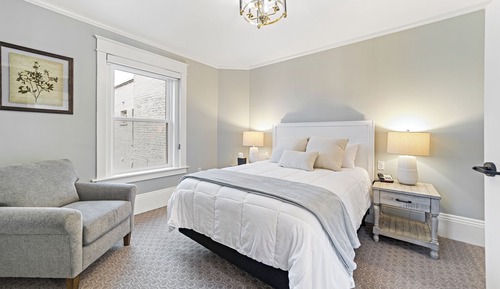 Suite, 1 Queen Bed with Sofa bed