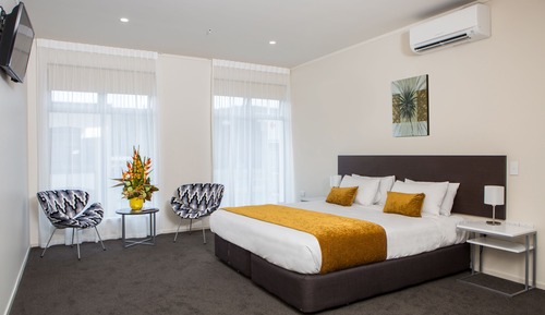 XTwo Bedroom Interconnecting
