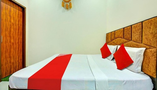 Deluxe Double Room, City View