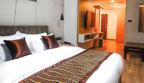 Deluxe Double Room, Balcony, City View