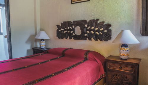 Single room, garden view
