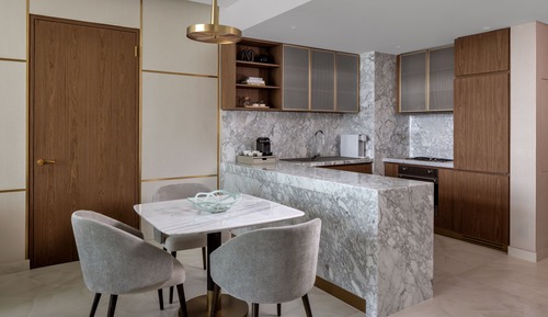 Studio, 1 King Bed, Balcony, City View (Kitchenette)