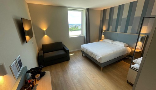 Superior Room, 1 Queen Bed with Sofa bed