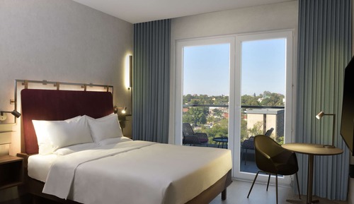 Standard Room, 1 Double Bed, Accessible, Sea View