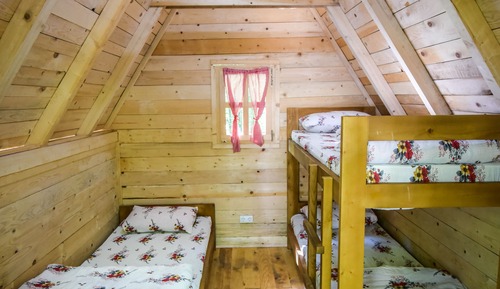 Standard Cabin