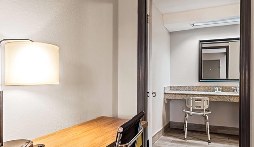 Room, 1 King Bed, Accessible