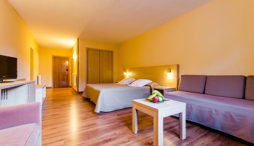 Superior Room, City View (Spa access)