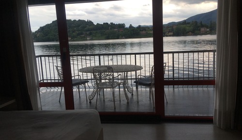 Double or Twin Room, Lake View (With lift)