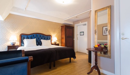 Superior Room, 1 Queen Bed, Non Smoking