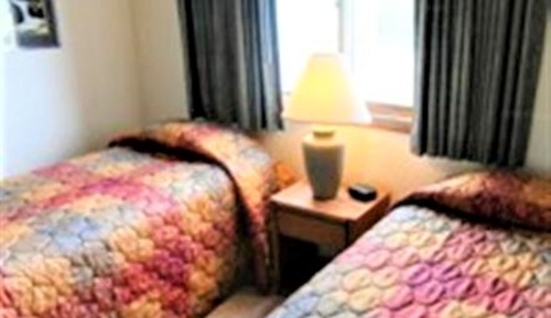 Condo, 2 Bedrooms