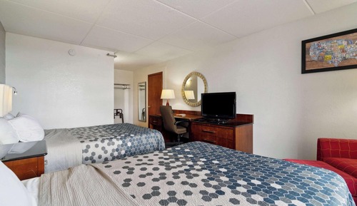 Suite, Multiple Beds, Non Smoking