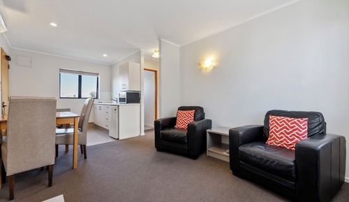 One Bedroom Spa Suite